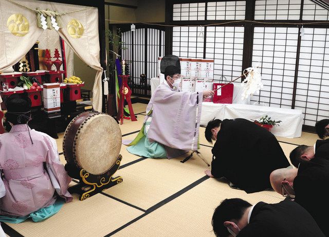 神様どうも お待ちしてました 輪島 重蔵神社の如月祭始まる 北陸中日新聞web