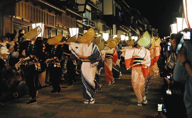 富山】風の盆 秋告げる：北陸中日新聞Web