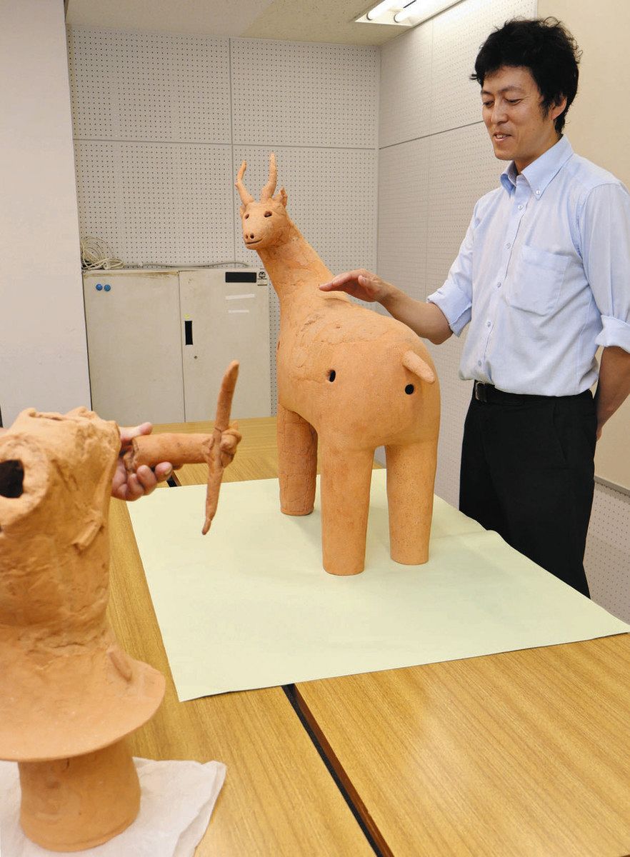 見返りの鹿」360度鑑賞を 浜松市博物館：中日新聞しずおかWeb