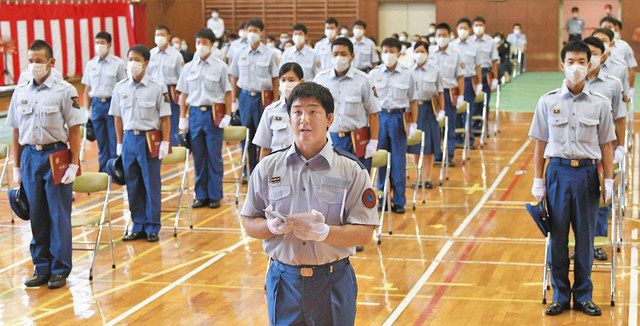 信頼される消防人 目指す 県消防学校 ４２人が教育訓練終え卒業 中日新聞web