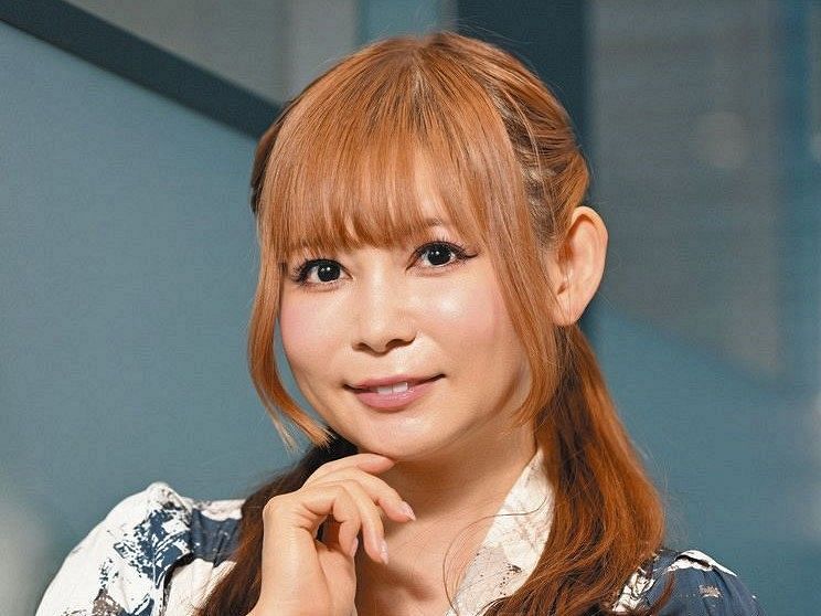 スライムたちがあらわれた！」中川翔子、出産前から念願のベビー服着せ