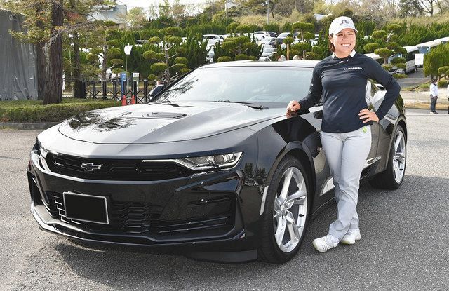 岡山絵里が愛車 カマロちゃん お披露目 7万円の先行投資に サイコー メッチャいいです ゴルフ 中日スポーツ 東京中日スポーツ