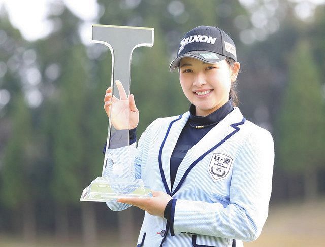 早くも2勝 今年のコザクラは強い 小祝さくら賞金女王レース初めてランクトップに 国内女子ツアー 中日スポーツ 東京中日スポーツ
