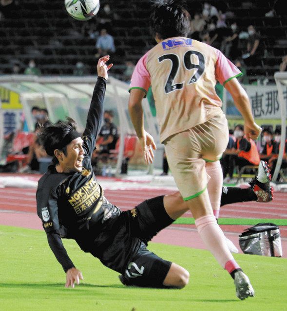 fc岐阜 後半戦初戦痛い黒星 福島に0 4で5位後退 中日新聞web fc岐阜 後半戦初戦痛い黒星 福島に0 4で5位後退 中日新聞web