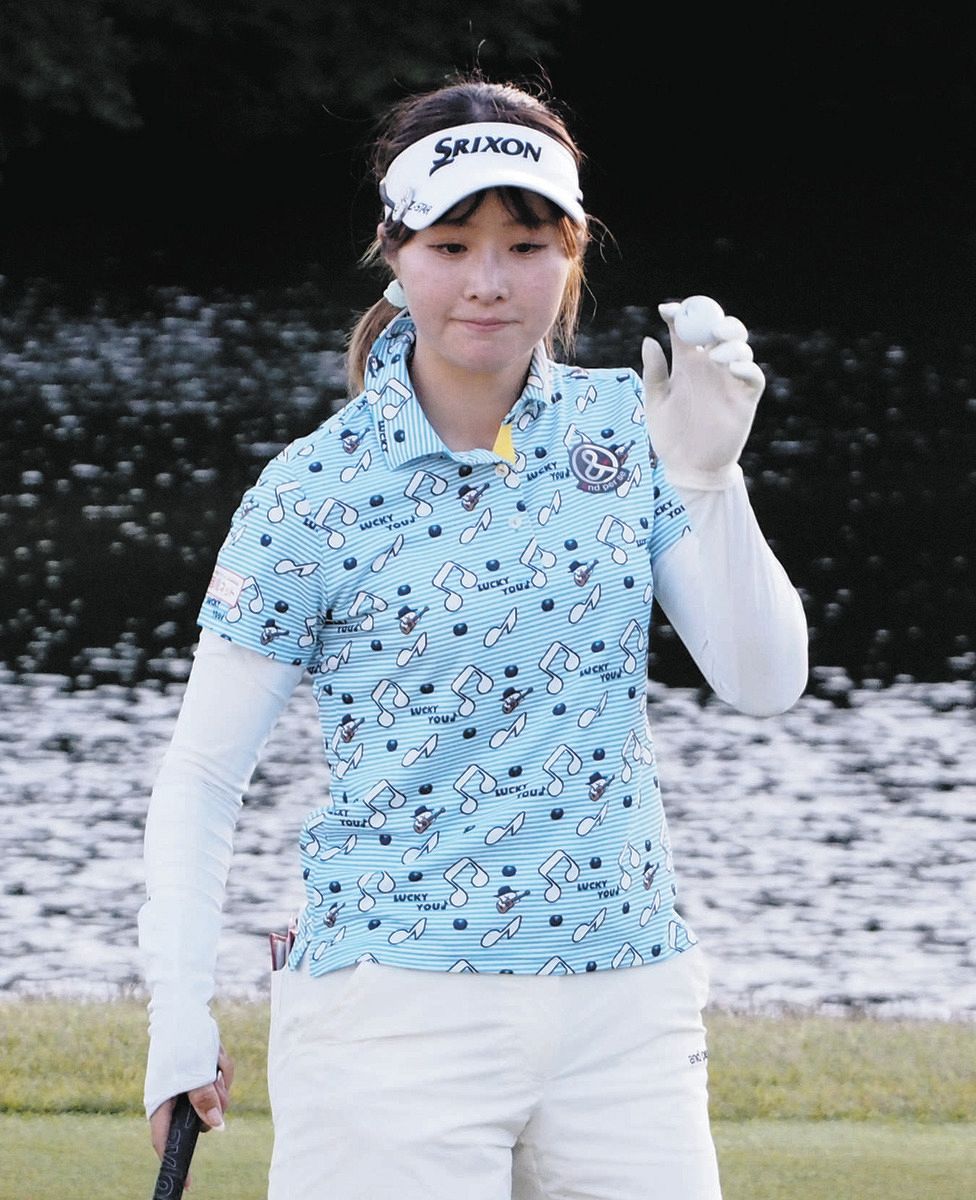 写真複数枚】都玲華、白短パン“キュート”にバーディー：中日スポーツ