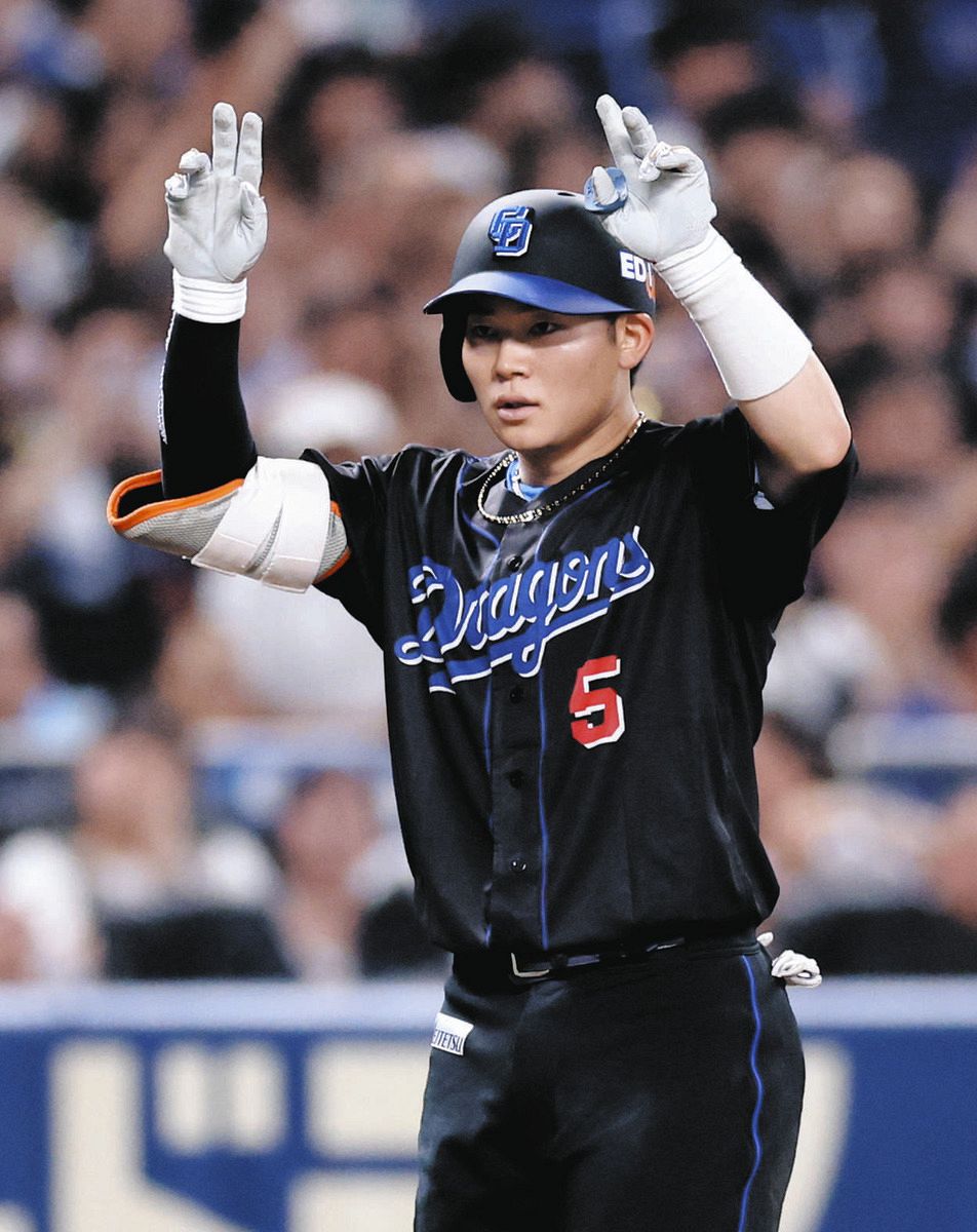 中日・村松開人、通算打率・118のDeNA・東から3安打固め打ち 今季2度目