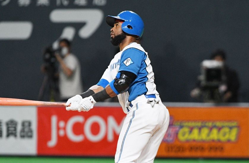 新庄剛志ビッグボス「つまらない試合見せてしまった」 アルカンタラは