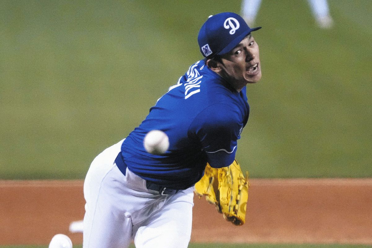 オープン戦に登板したドジャース・佐々木（AP）