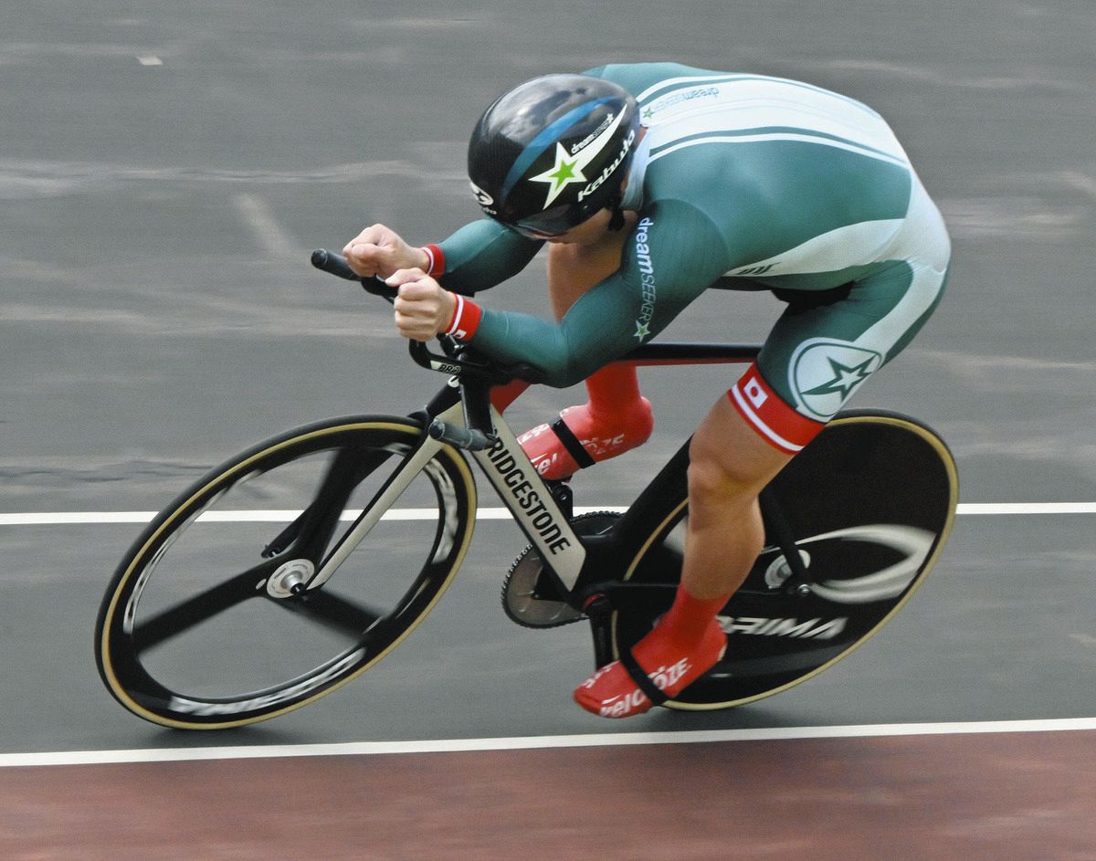 １２年ぶりに１０００メートルタイムトライアルで優勝した新田祐大