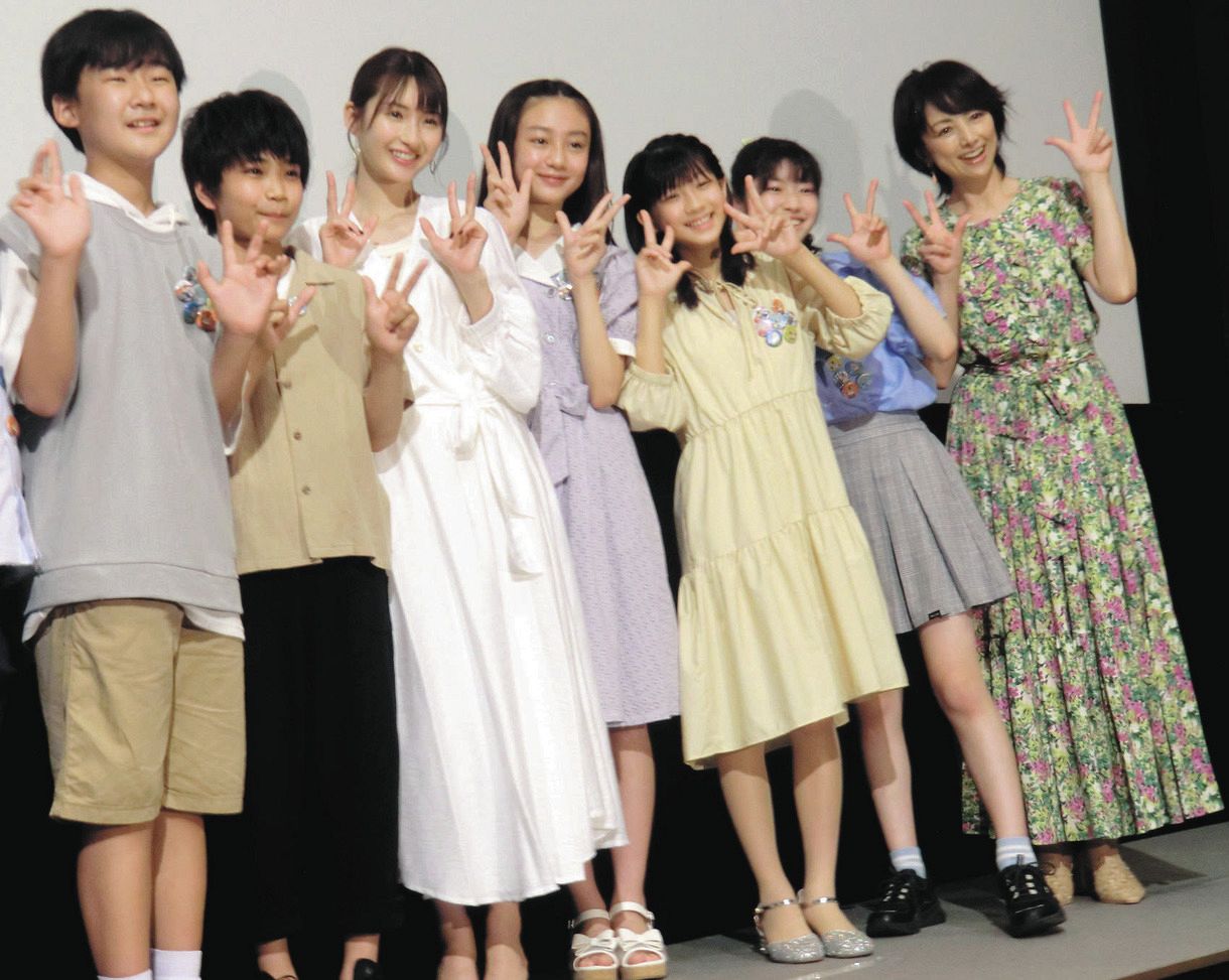 元乃木坂46井上小百合、担任教師演じた映画「ラストサマーウォーズ 