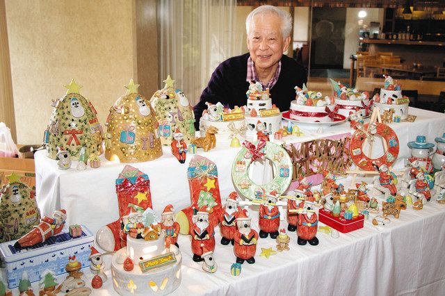 陶器で温もりのクリスマス飾り 犬山のホテルで元陶芸家の作品展：中日