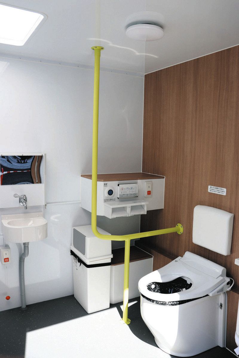 災害時もこれで安心 バリアフリー対応の移動式トイレカー、豊田や