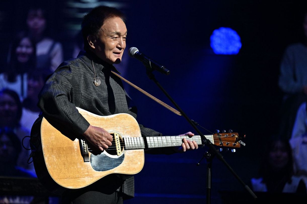 一点物 非売品 超稀少　小田和正 2019年 クリスマスの約束　スタッフパーカー 一点物 非売品 超稀少 小田和正 2019年 クリスマスの約束