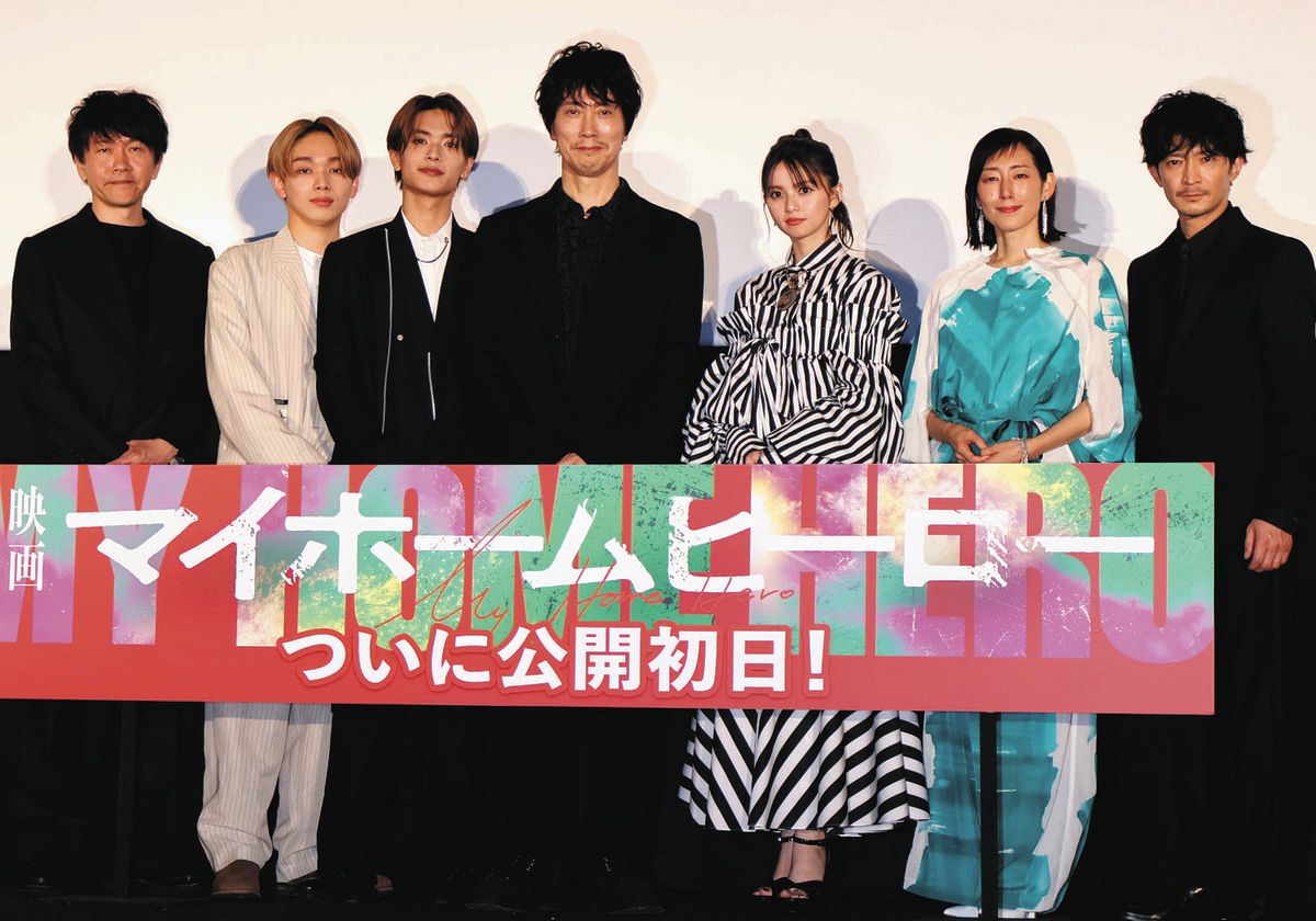 おばさん 後方トイレ 盗撮