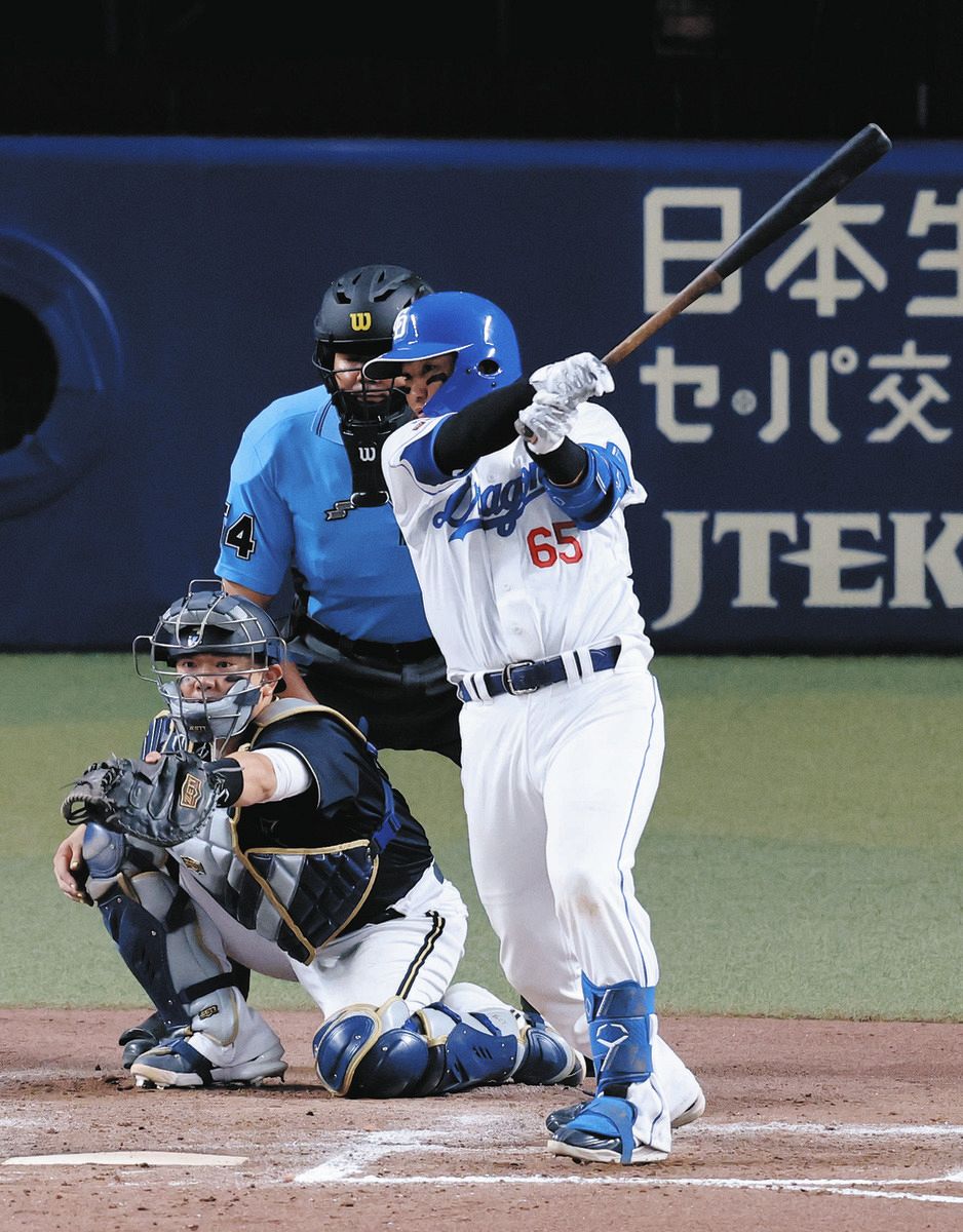 中日ドラゴンズ 佐藤龍世 レプリカユニフォームMサイズ 選手名タオル