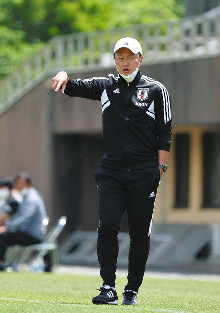 大岩監督が染野をインサイドハーフでテスト 先を見越してチャレンジした サッカーu 21日本代表 中日スポーツ 東京中日スポーツ