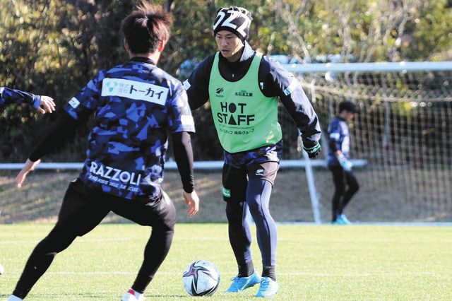 実戦形式でチームづくり ｆｃ岐阜 宮崎キャンプ開始 中日新聞web