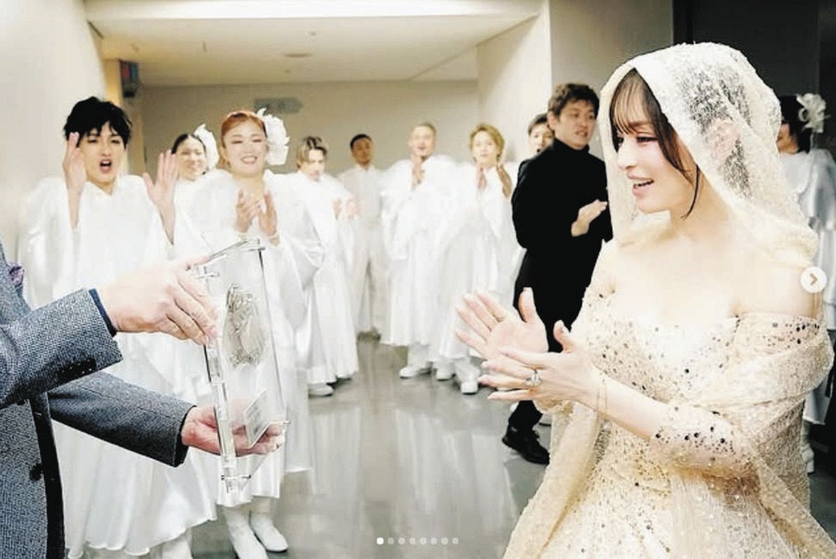 ◇浜崎あゆみ、レコード大賞・特別賞の舞台裏【写真】：中日スポーツ 