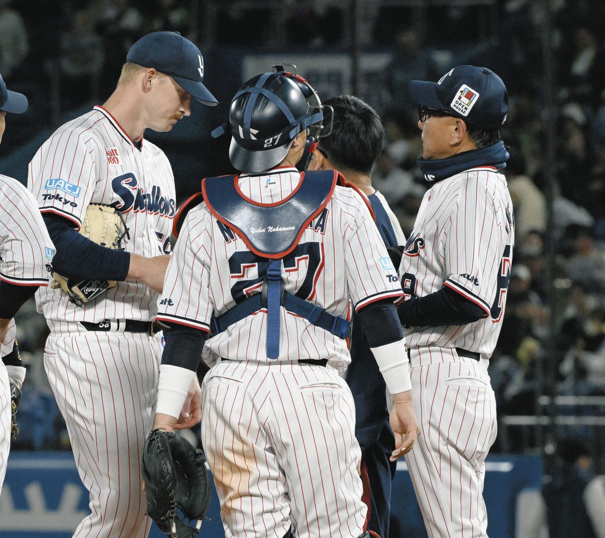 ヤクルト・ウォルターズ、2イニング2/3を8安打7失点KO「良い流れを作る