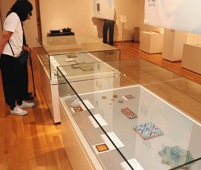 タイルみっけ 名称統一１００周年 古代エジプトから現代まで モザイクタイルミュージアムと美濃焼ミュージアムが初の共同企画展 中日新聞web