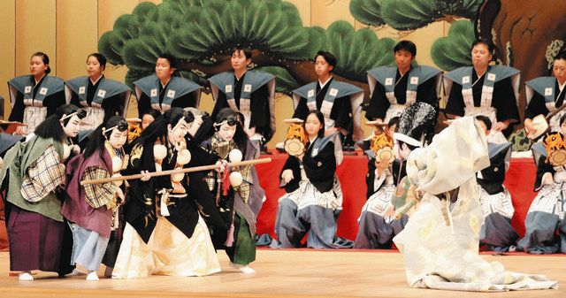 こども歌舞伎】「百点満点」集大成の演技 『勧進帳』千秋楽：北陸中日