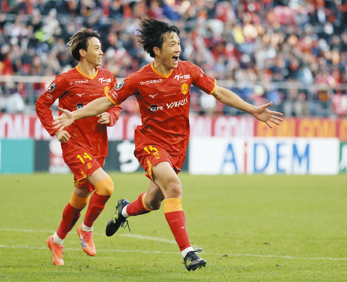 名古屋グランパス・稲垣祥、選手会の「J1ベストイレブン」に初選出、全