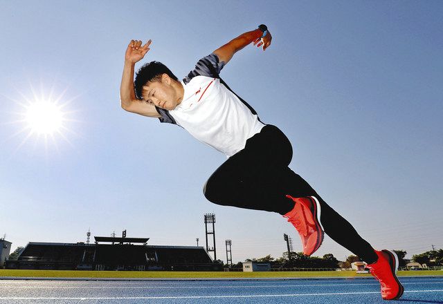 プラチナワード 三重のアスリートたち 陸上 川端魁人選手 鈴鹿市立創徳中教諭 松阪市出身 中日新聞web