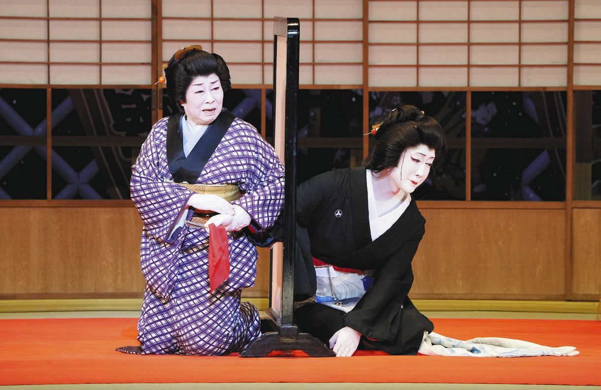 帯留め 特製木箱入り新派名優花柳章太郎作初代水谷八重子に送った帯留め