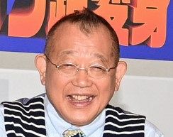 スシロー、笑福亭鶴瓶の広告削除を謝罪、『ええやん スシロー』の鶴瓶が復活！SNSではさまざまな反応「芯がない印象をうけた」：中日スポーツ・東京