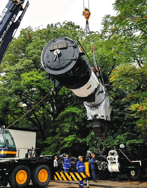 高岡古城公園のＳＬ解体、東海汽缶の蒸気機関車整備工場へ：北陸中日