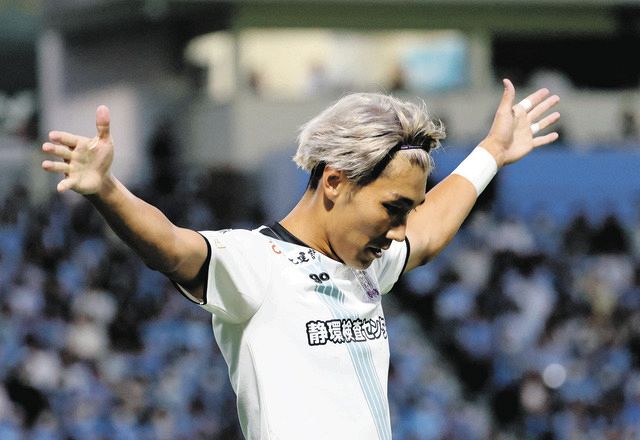 J2ジュビロ磐田、藤枝MYFCとの静岡ダービーを制す：中日新聞