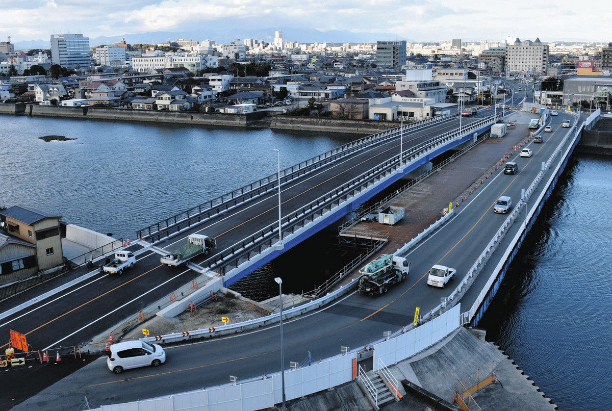 津興橋のリニューアル完了 決定から10年、22日開通：中日新聞Web