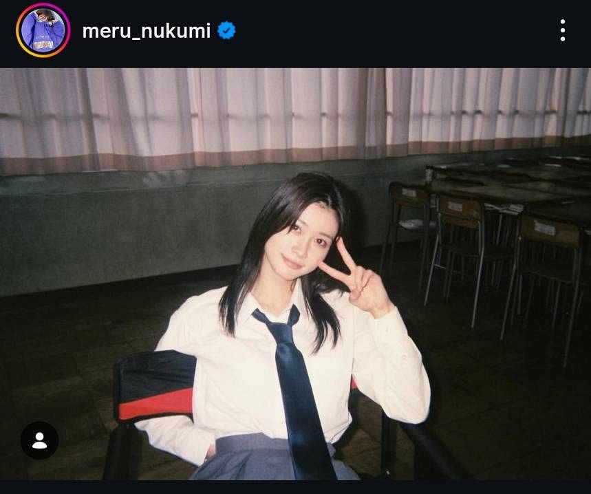 ◇生見愛瑠、ネクタイ制服オフショット【実際の投稿】：中日スポーツ