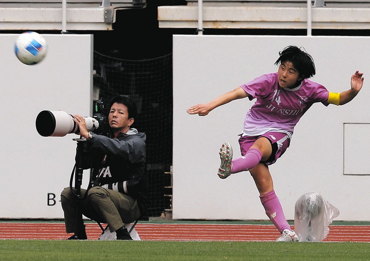 静岡県高校総体＞ サッカー女子 藤枝順心、12連覇：中日新聞