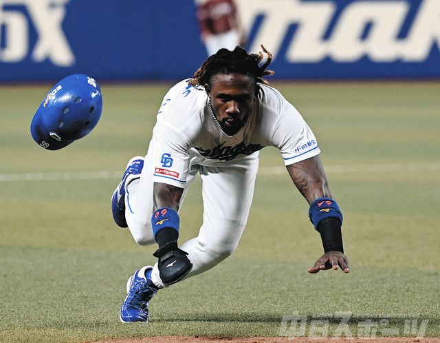 中日―楽天 カリステ：中日スポーツ・東京中日スポーツ