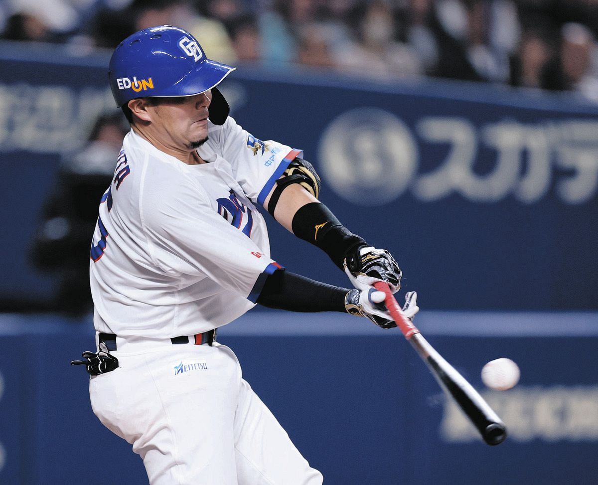 中日・木下拓哉、今季初のスタメンマスクでマルチ安打「打席数が