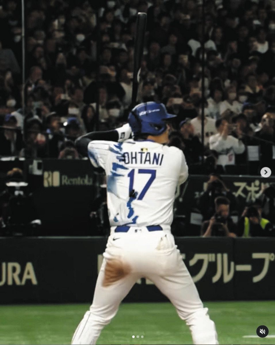 ◇大谷翔平、侍からドジャースのユニホームに早変わり【写真