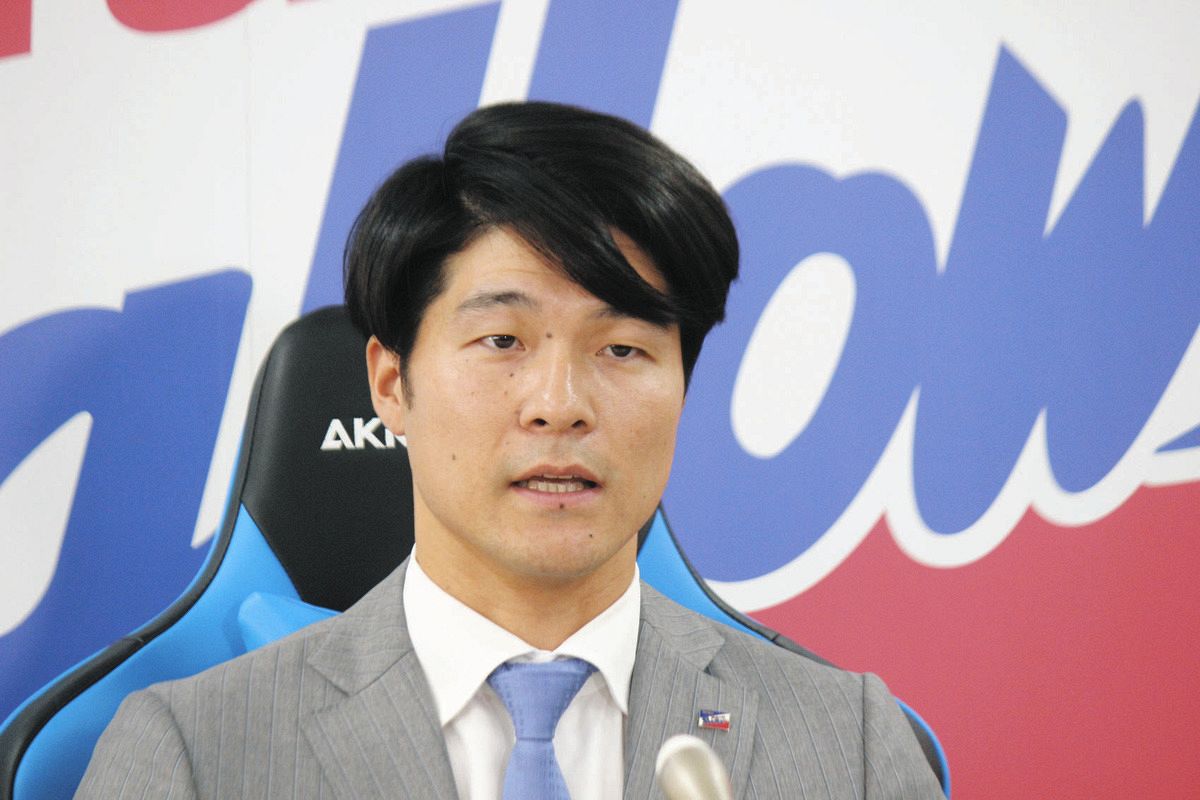 ヤクルト・茂木栄五郎、7000万円の現状維持でサイン、7月に左膝半月板
