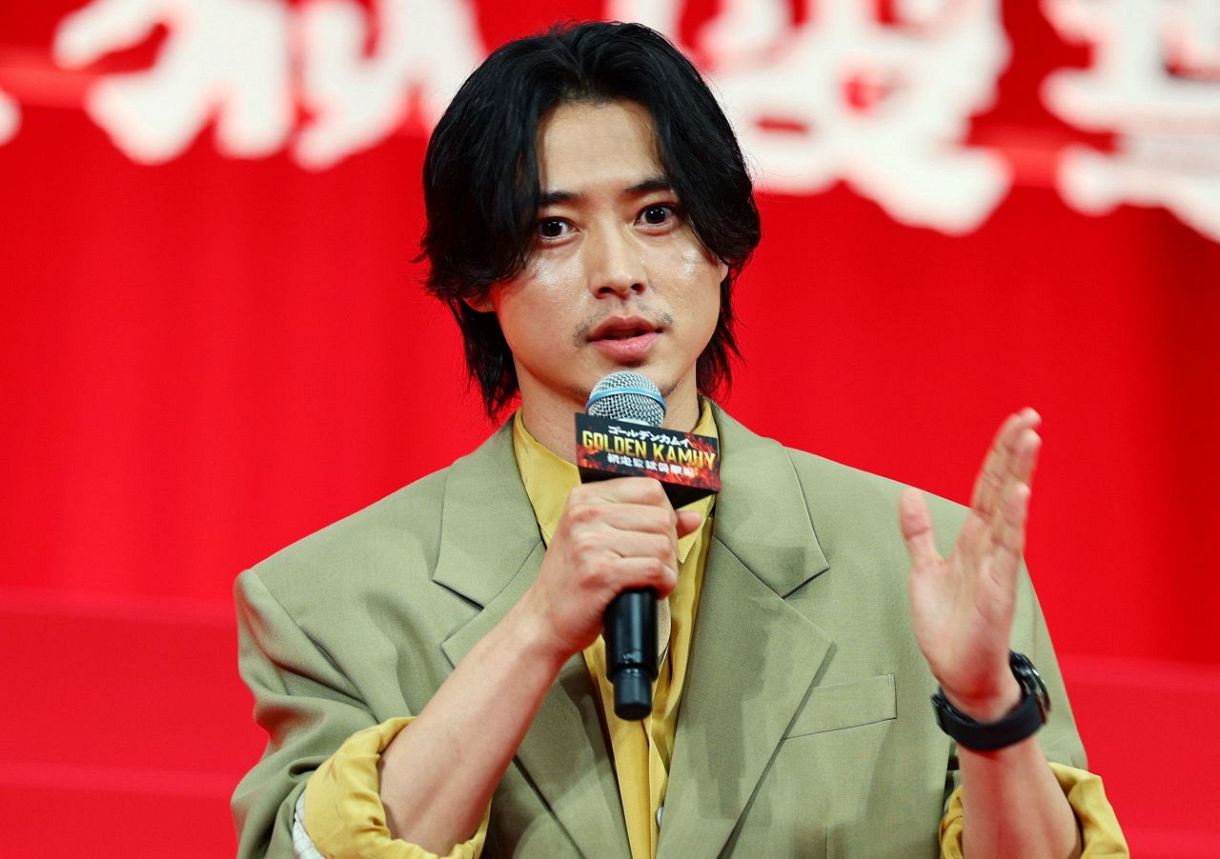 山﨑賢人、4000人の観客を前に「ゴールデンカムイ」最新作アピール