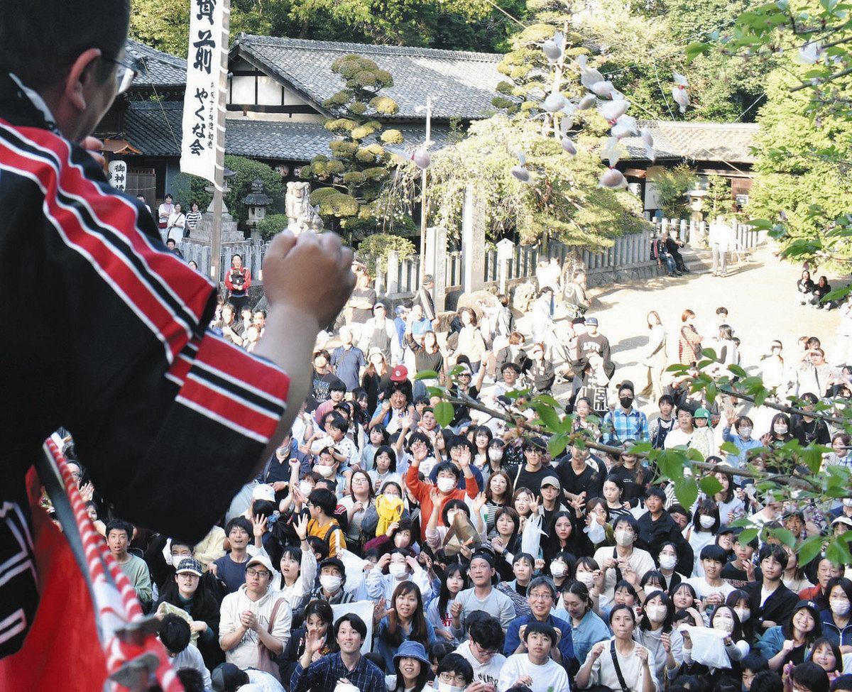 山車と祭り人、街中繰り出す 知多半島各地で14日も春祭り：中日