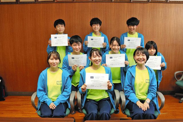 藤島高ａチーム準優勝 英語ディベート全国大会 朝晩 オンラインで猛練習 日刊県民福井web