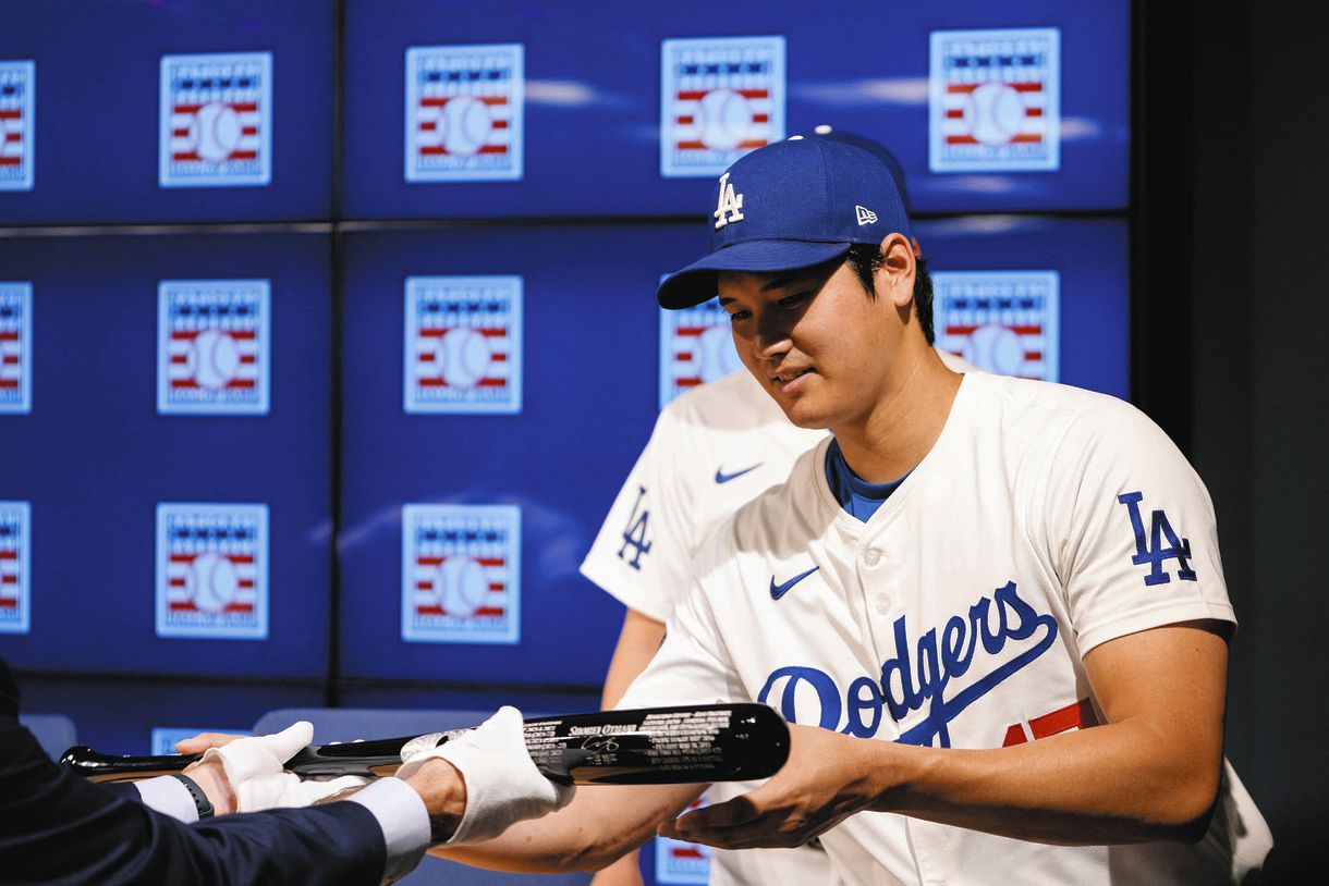 大谷翔平の寄贈バットにまさかの『スペルミス』 ネットでミス指摘