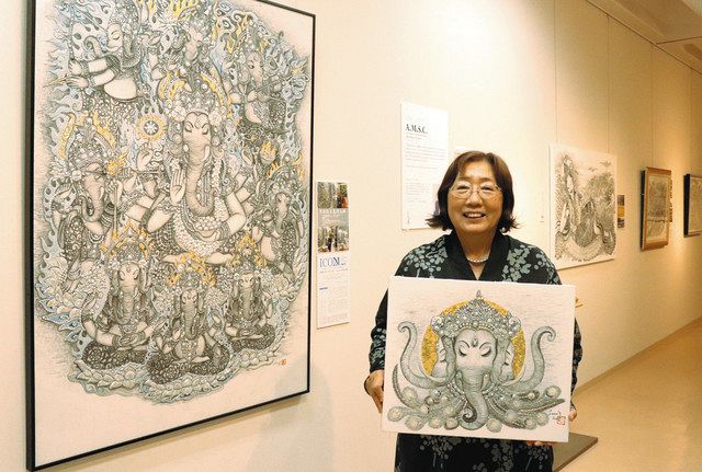 輝く真珠、墨絵にあしらって 2年ぶり、志摩の塩本さんら作品展 輝く真珠、墨絵にあしらって 2年ぶり、志摩の塩本さんら作品展