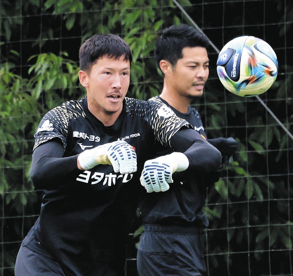 名古屋グランパス】合わせて72歳！ベテランGKコンビが最終節勝利に意欲