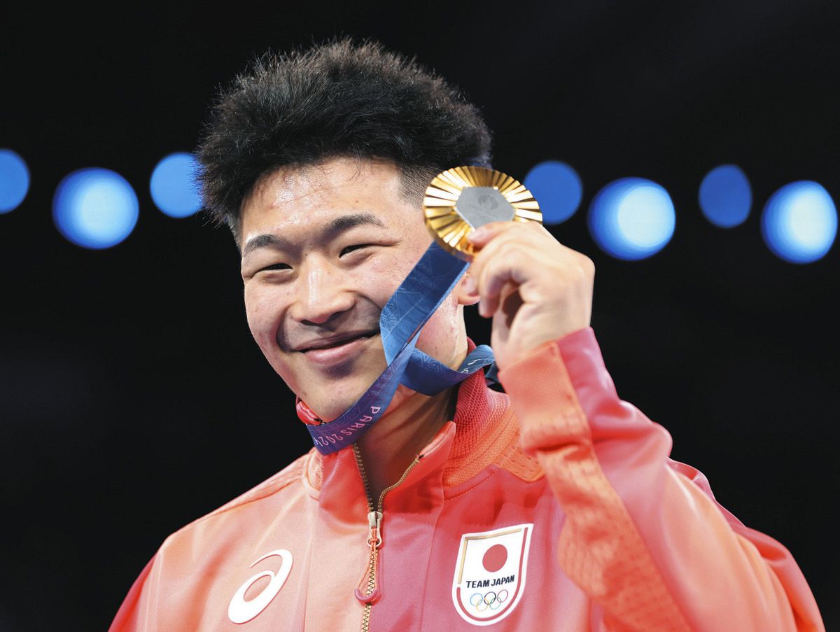 最終値下げ　レスリング　日本代表　ジャージ 日下尚、レスリング男子グレコローマン77キロ級で金メダル獲得