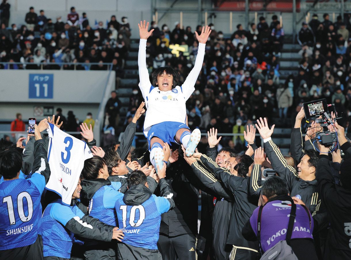 ◇ヒデ、宮本、城…超豪華、中村俊輔引退試合【写真複数】：中日