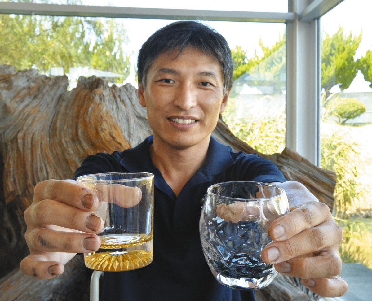 魚津漆器の技光るグラス、富山県魚津市の仏壇店が発売 埋没林イメージ