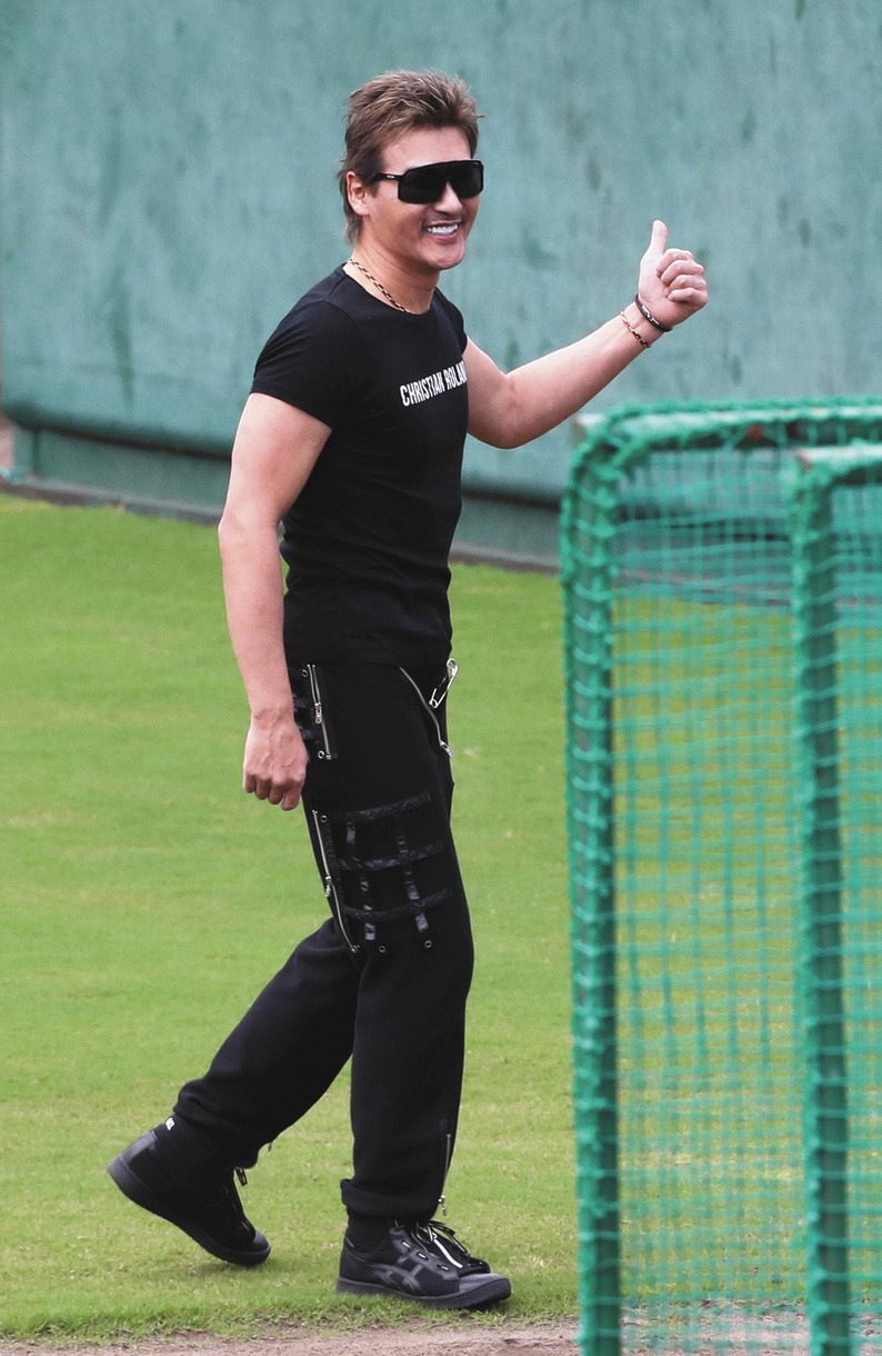 ビッグボス早速手応え「意味のある3日間」新庄監督が沖縄キャンプ視察終えつぶやき：中日スポーツ・東京中日スポーツ