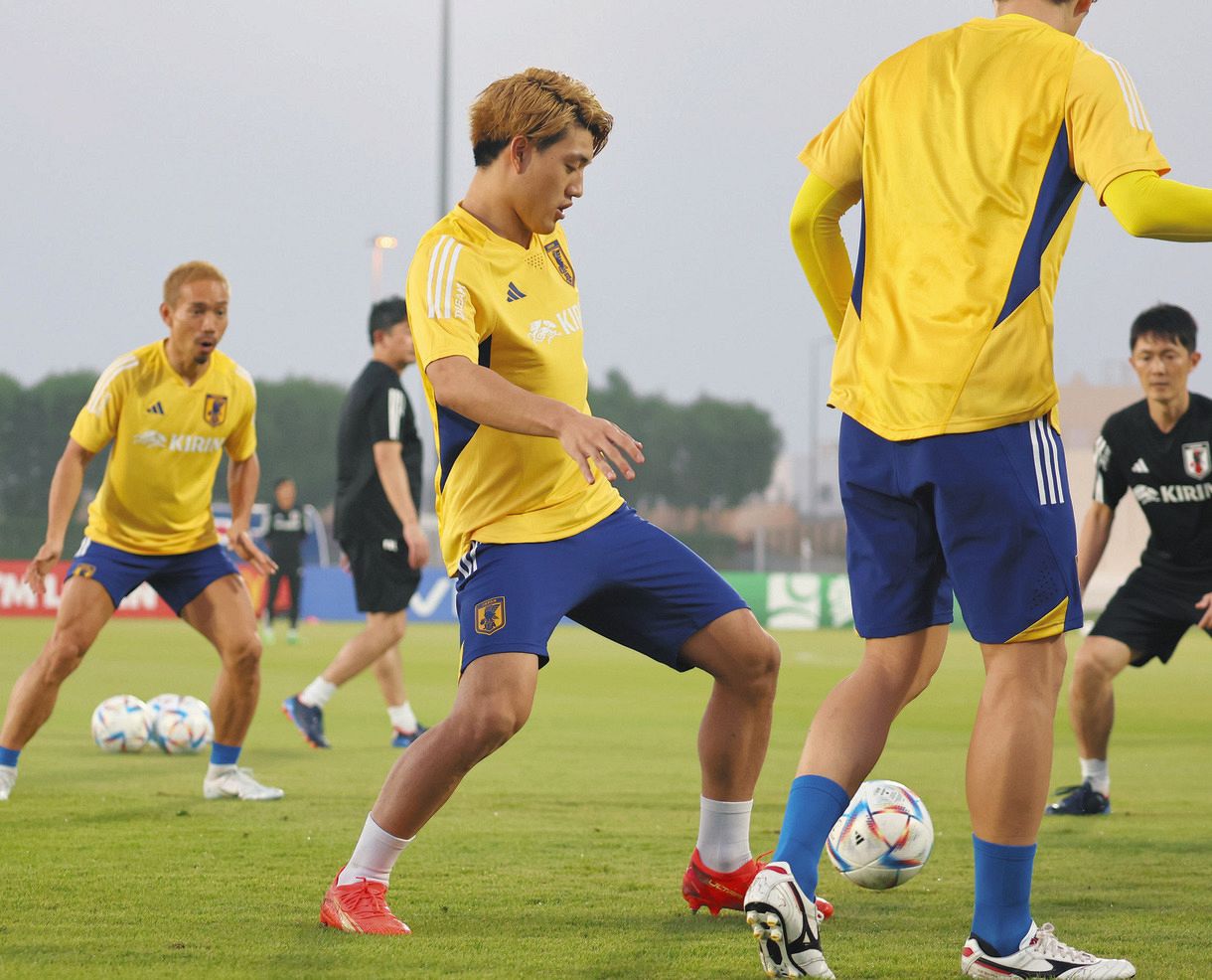 adidas 堂安律　オーセンティックユニフォーム　カタールW杯　ドイツ戦 adidas 堂安律 オーセンティックユニフォーム カタールW杯