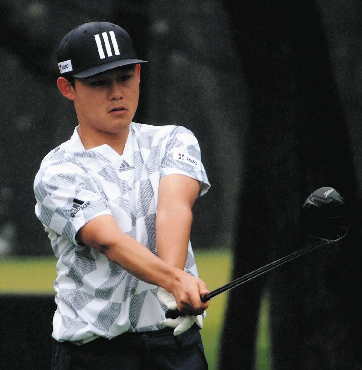 ツアー初勝利のかかる大西魁斗 通算8アンダーで首位守る 流れをキープできた 男子ゴルフ 中日スポーツ 東京中日スポーツ ツアー初勝利のかかる大西魁斗 通算8アンダーで首位守る 流れをキープできた 男子ゴルフ 中日スポーツ 東京中日スポーツ